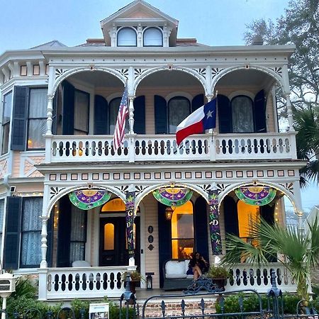 Coppersmith Inn Bed And Breakfast Галвестон Экстерьер фото